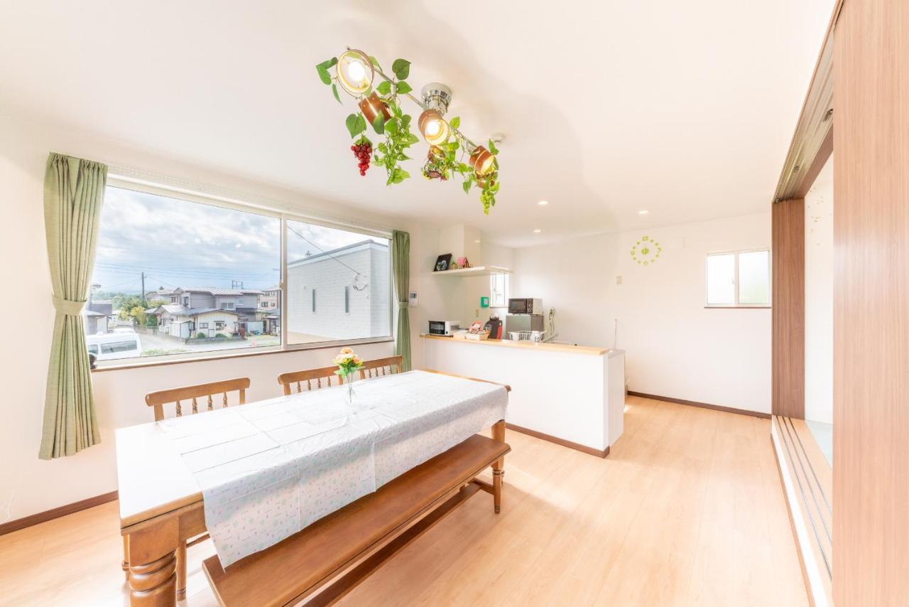 Private House Clover Fujikawaguchiko Exterior photo